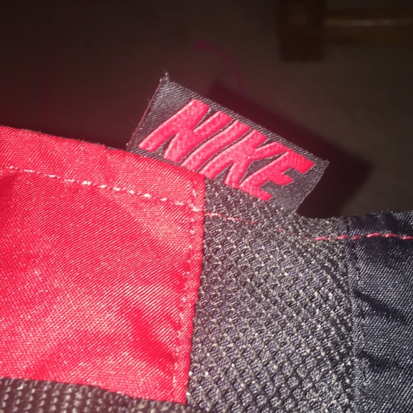 Red Nike Drawstring Bag - Picture 2 of 4